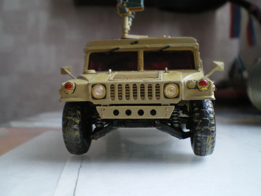 HMMWV(HumVee)