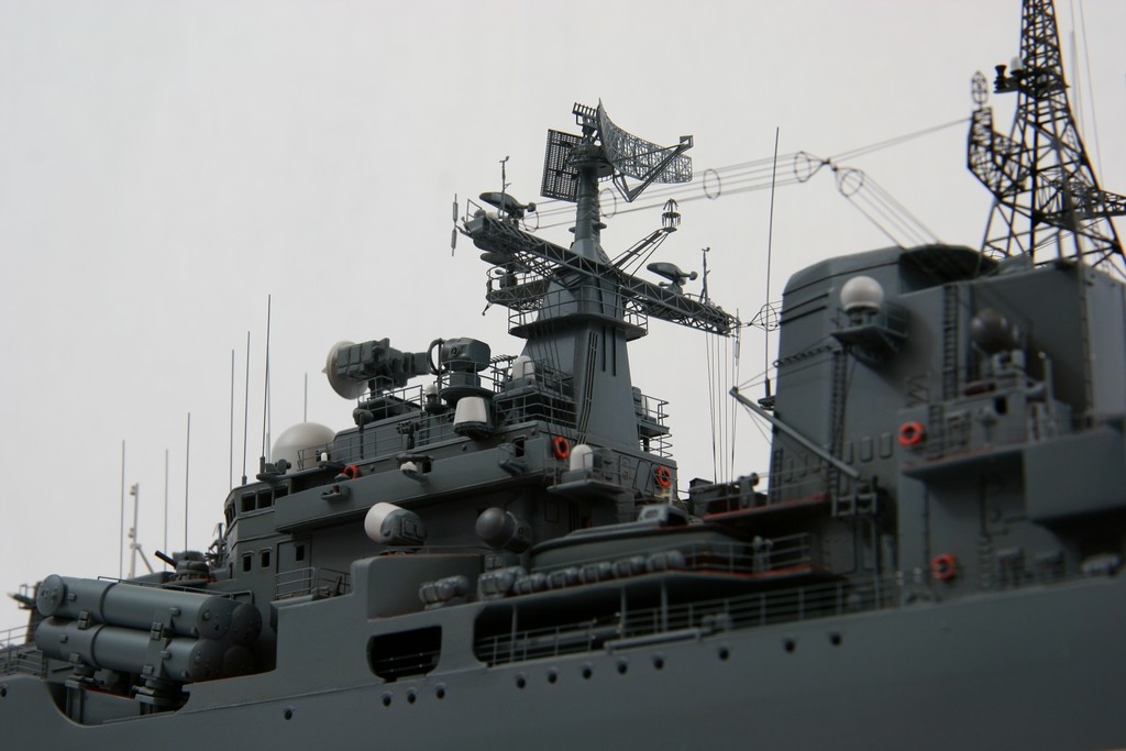 ЭМ Осмотрительный (пр 956 Современный) (1/200)