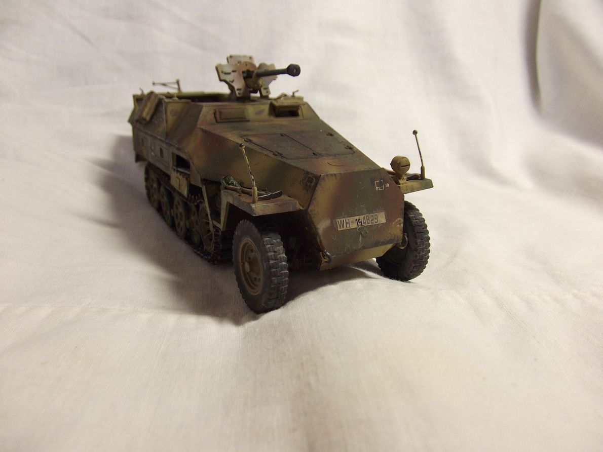 Sd.Kfz. 251/7 Pionierpanzerwagen w/2.8cm sPzB 41 AT Gun