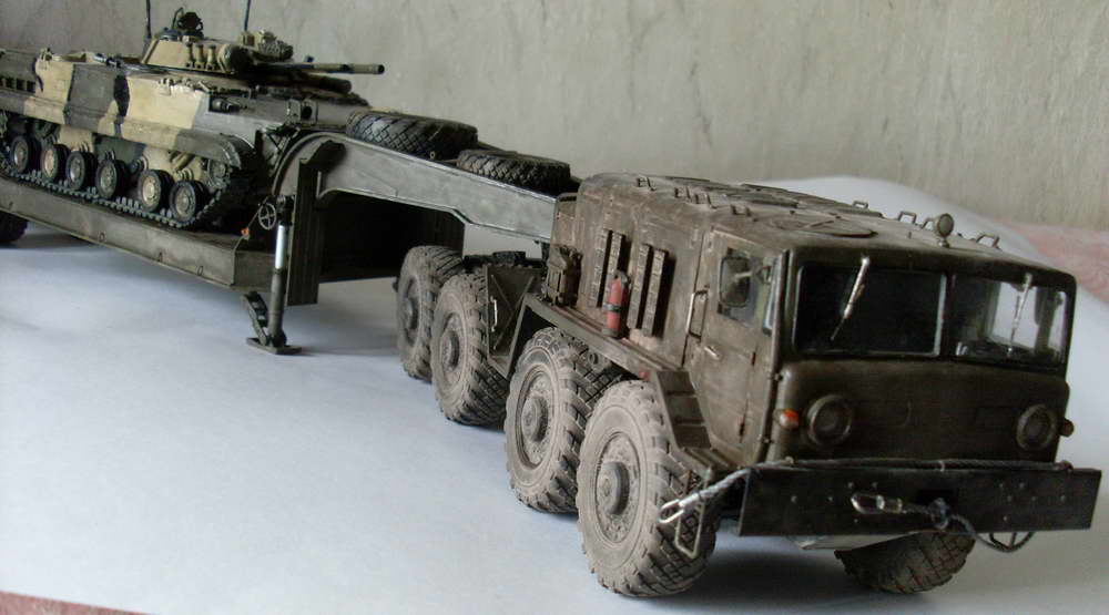 Тяжёлый танковый тягач МАЗ-537