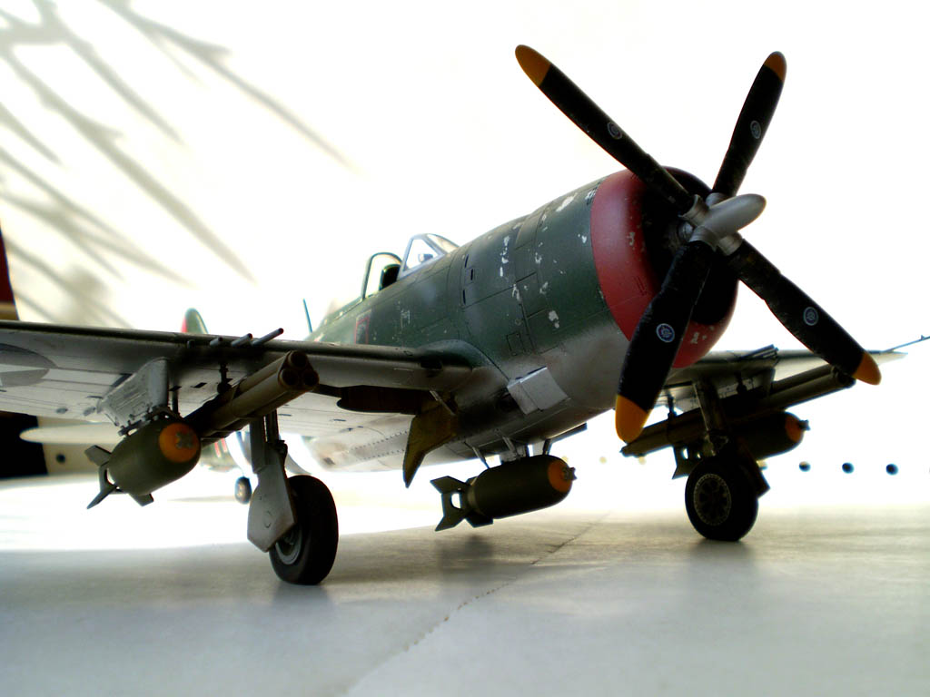 P-47D 1:48 Academy