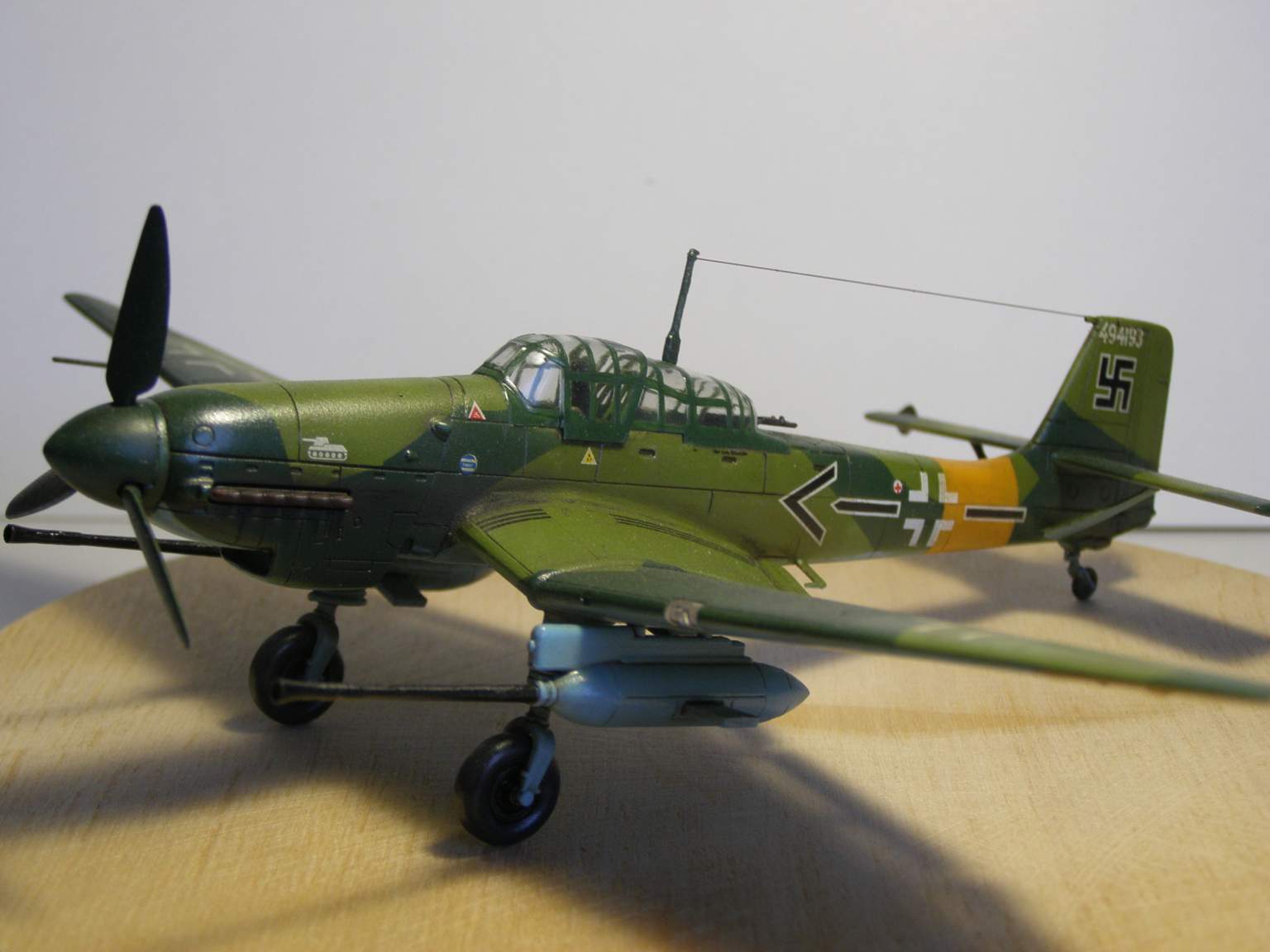 独自素材の- スツーカ JU 8•7-G2 スケールモデル S - lyceemaputo.org