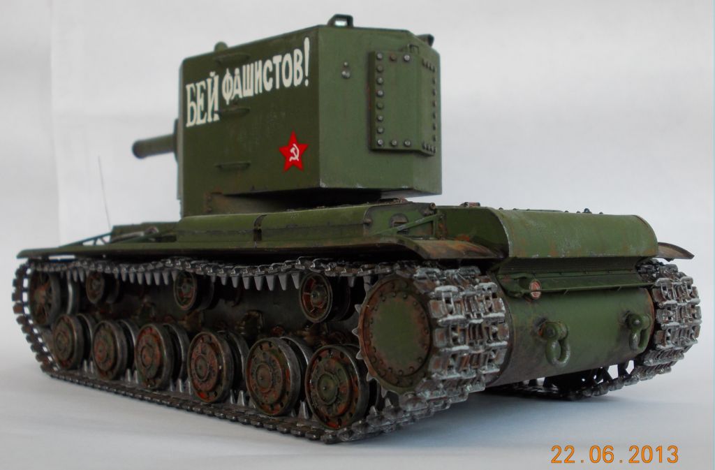 КВ-2 с башней МТ-1 — Каропка.ру — стендовые модели, военная миниатюра