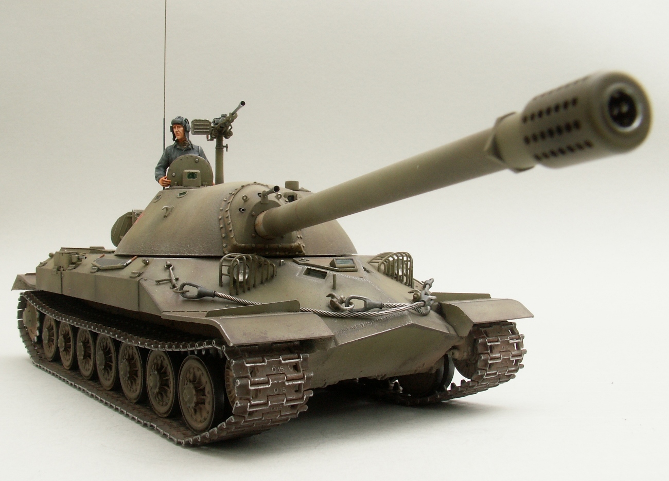 ИС-7 — Каропка.ру — стендовые модели, военная миниатюра