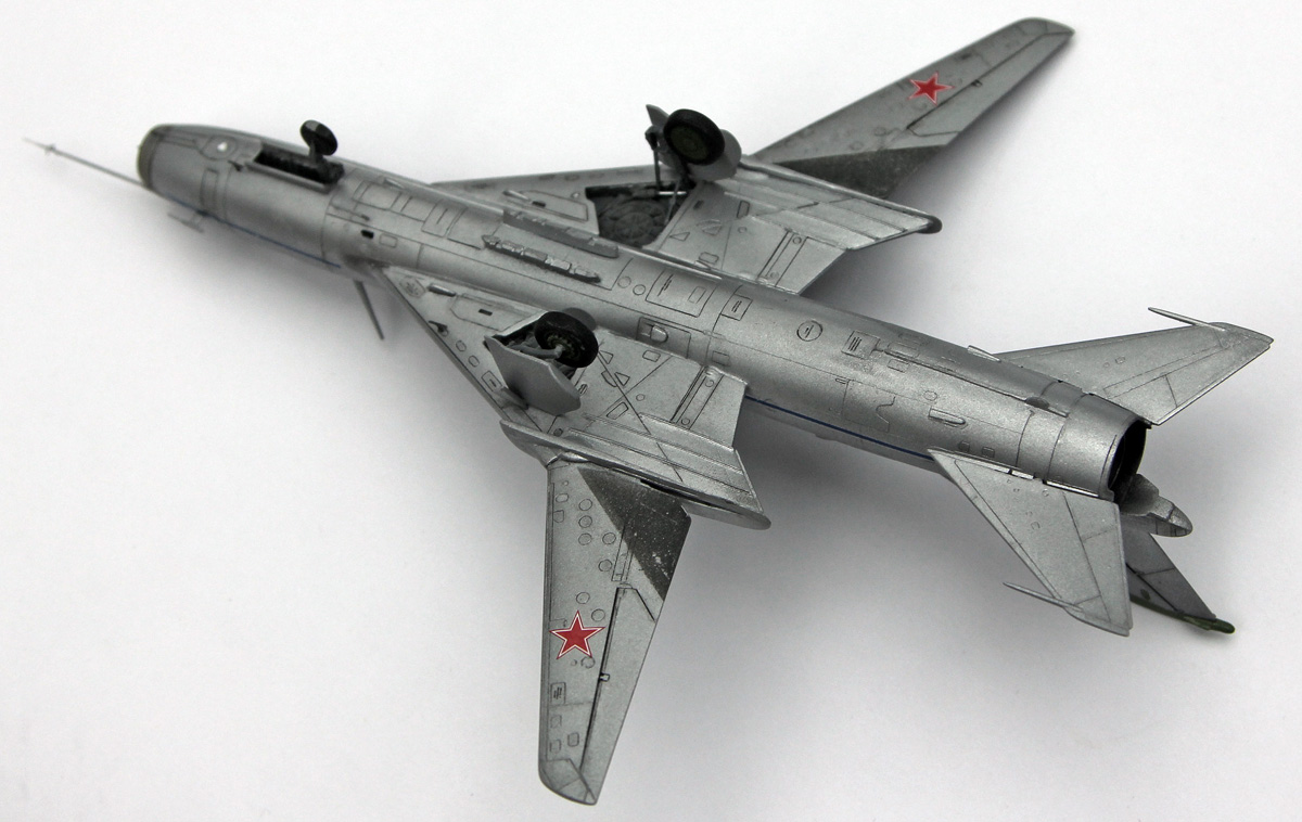 С-22И (Су-7ИГ) — Каропка.ру — стендовые модели, военная миниатюра