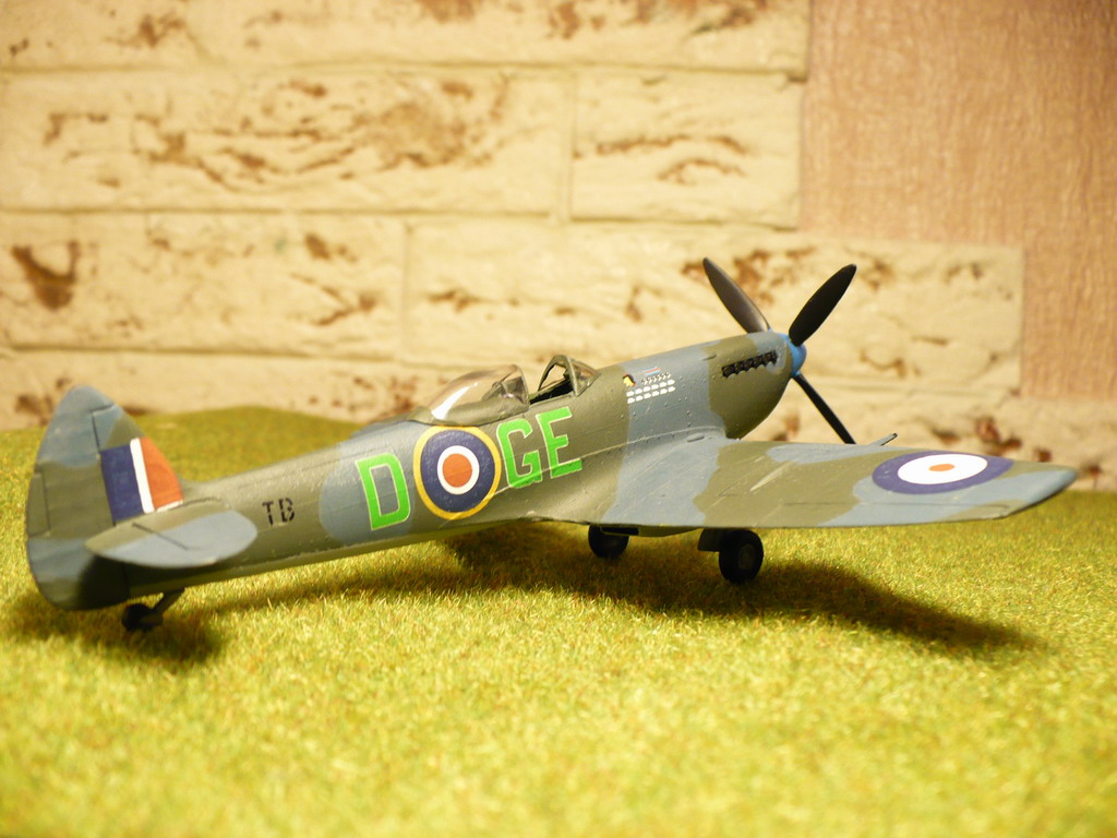 Spitfire Mk XVI