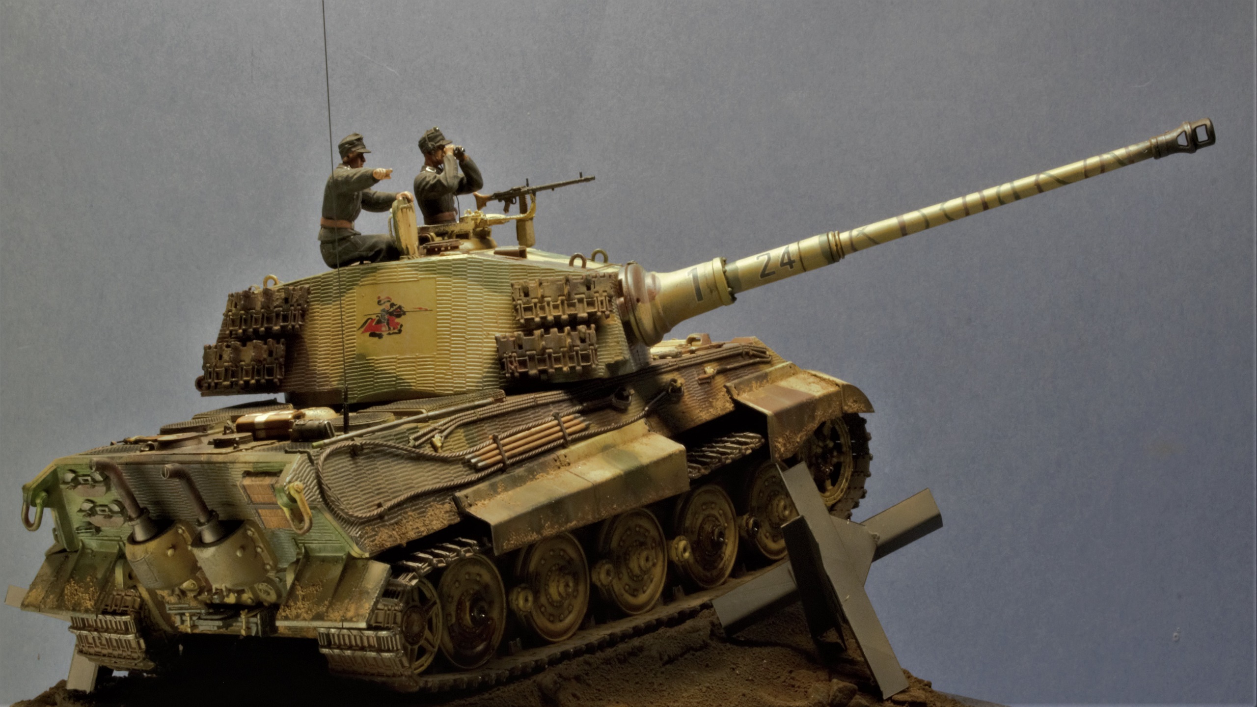 Королевский тигр Каропка ру стендовые модели военная миниатюра
