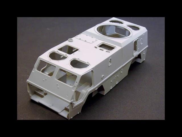 ОбзорTrumpeter GAZ 39371