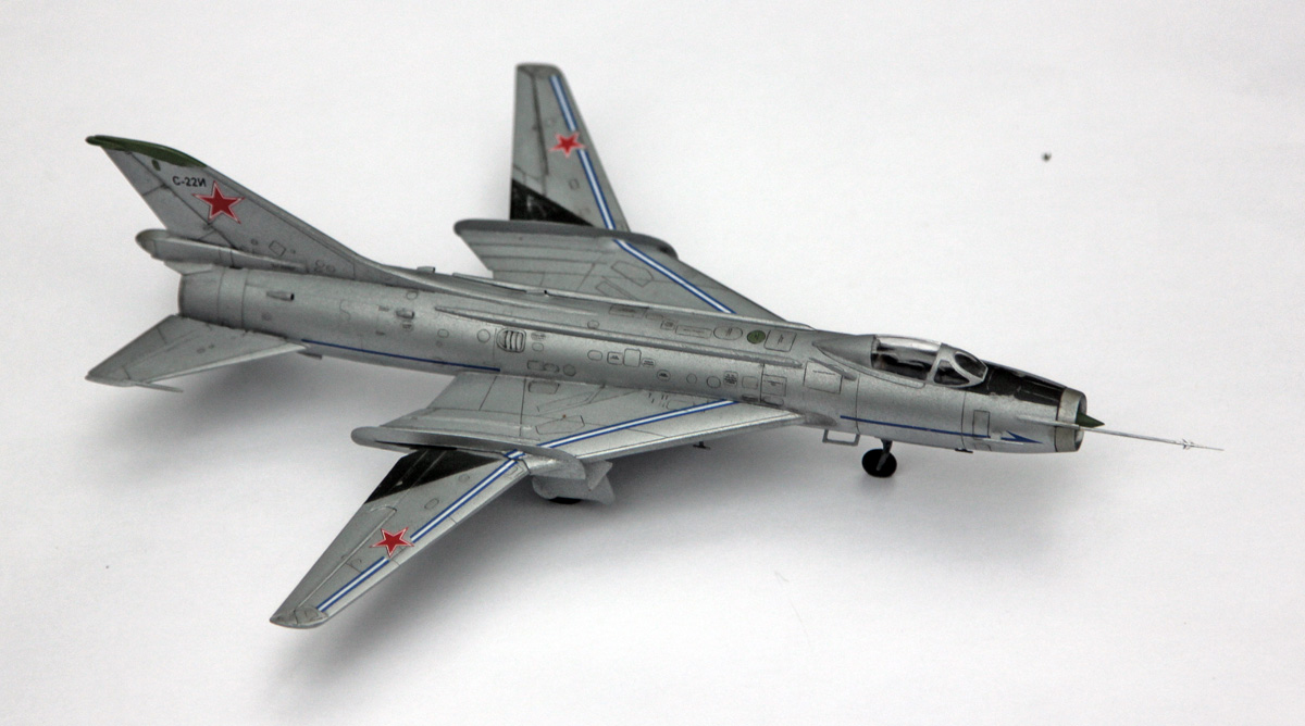 С-22И (Су-7ИГ) — Каропка.ру — стендовые модели, военная миниатюра