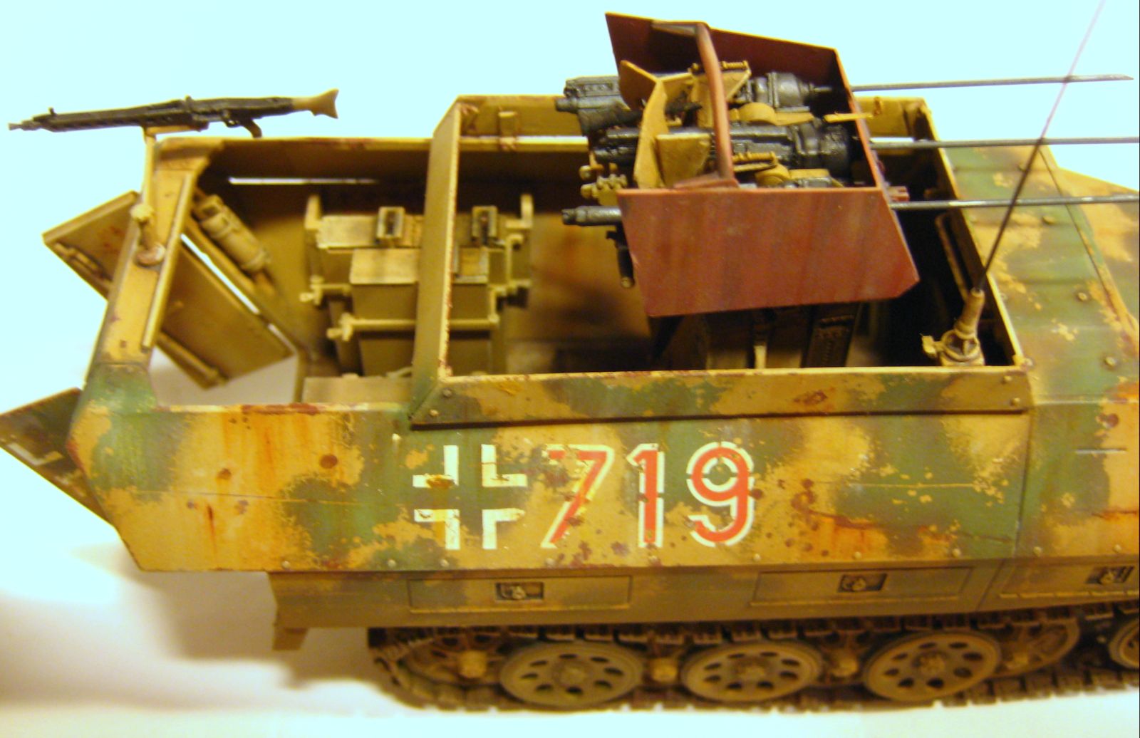 Sd kfz 251 двигатель