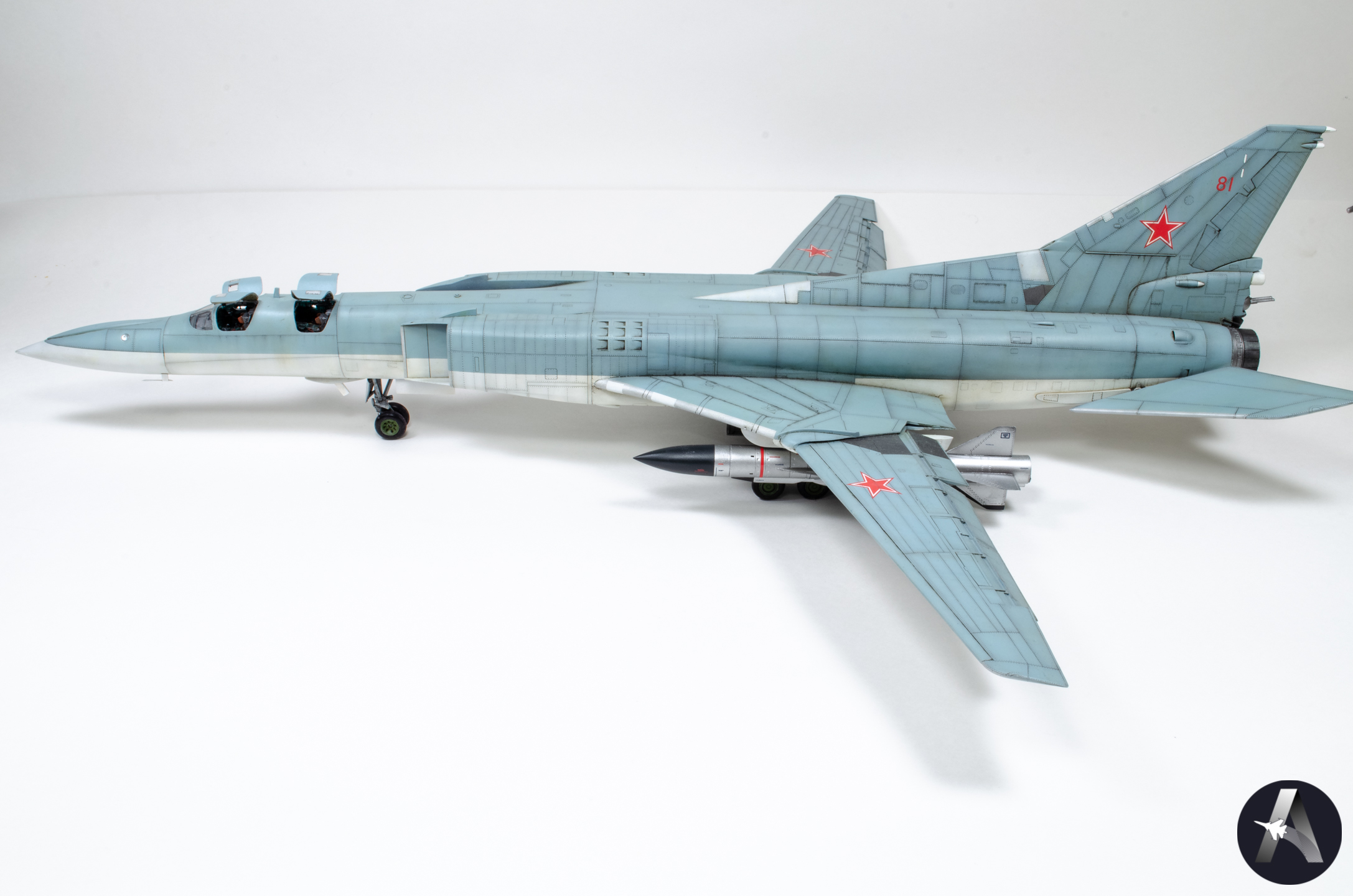 Ту-22 М2 — Каропка.ру — стендовые модели, военная миниатюра