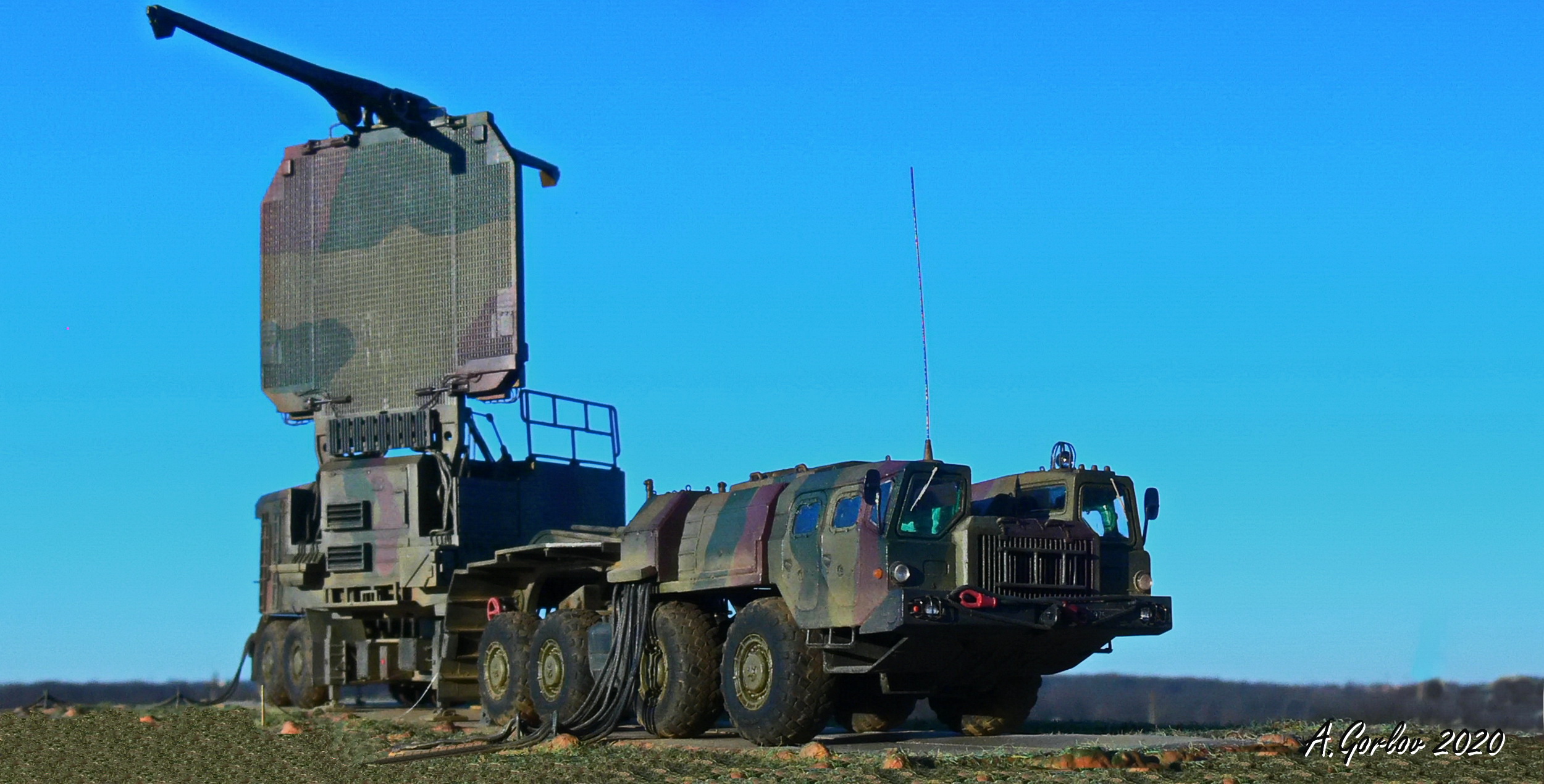 Радиолокационная машина военная