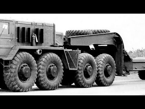 МАЗ-537Г с полуприцепом ЧМЗАП-5247Г Takom 1/72