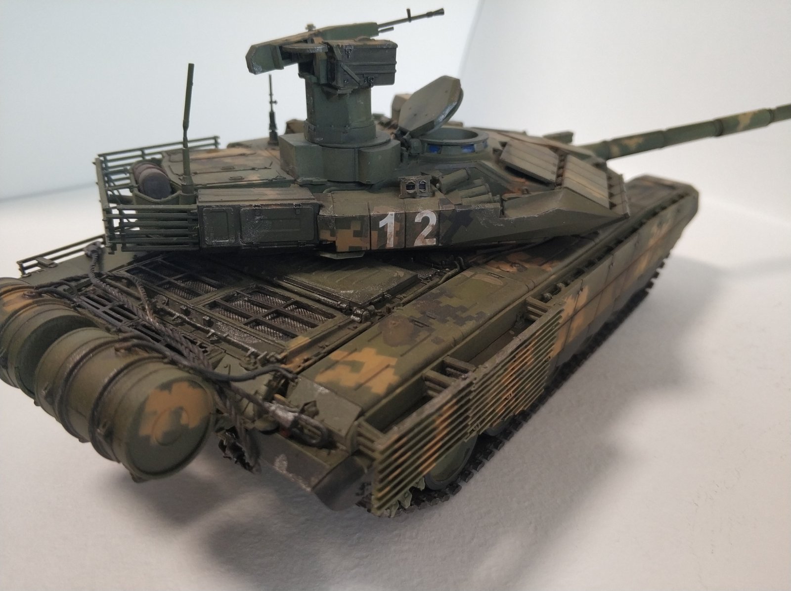Т-90мс — Каропка.ру — стендовые модели, военная миниатюра