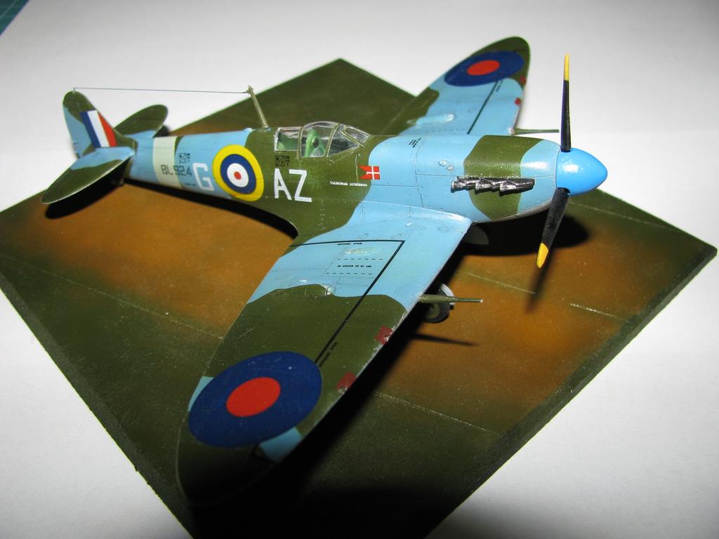 Spitfire Mk VB