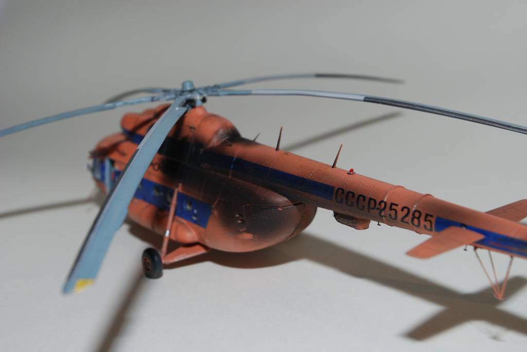 Ми-8 ЗВЕЗДА 1:72