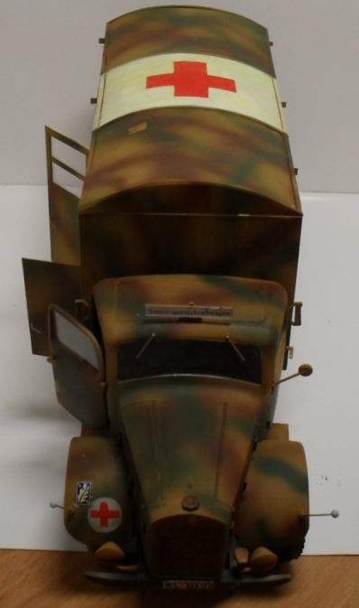 Kfz.305/75 Sanitätsgerätekraftwagen, MB L4500A