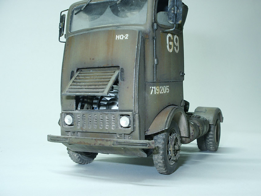 Тягач-ракетовоз