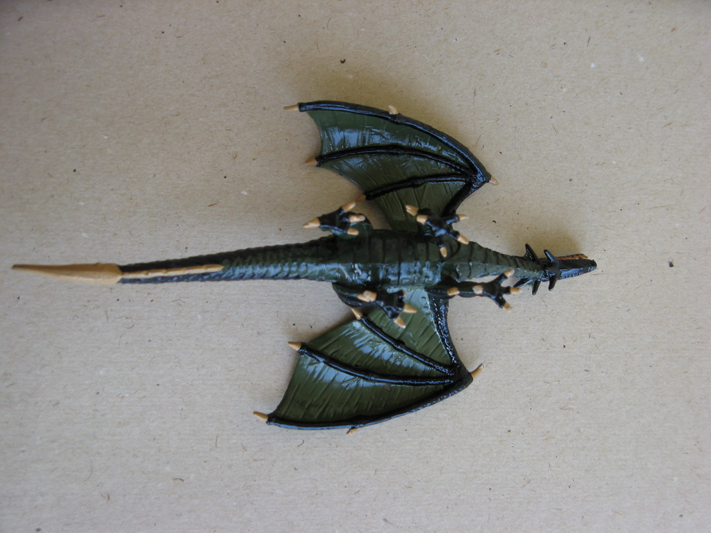 Ещё Дракончик...