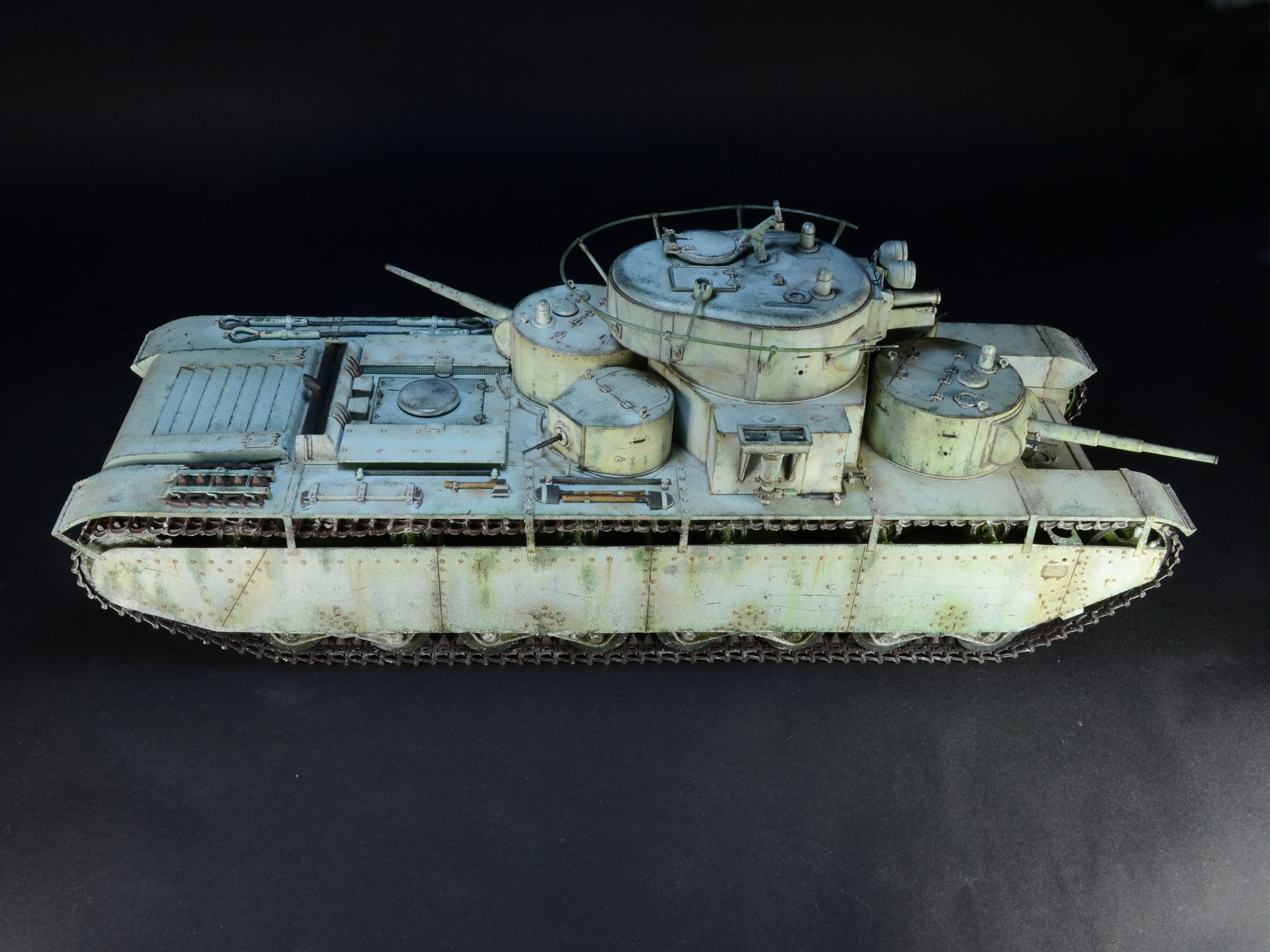 Т-35 — Каропка.ру — стендовые модели, военная миниатюра