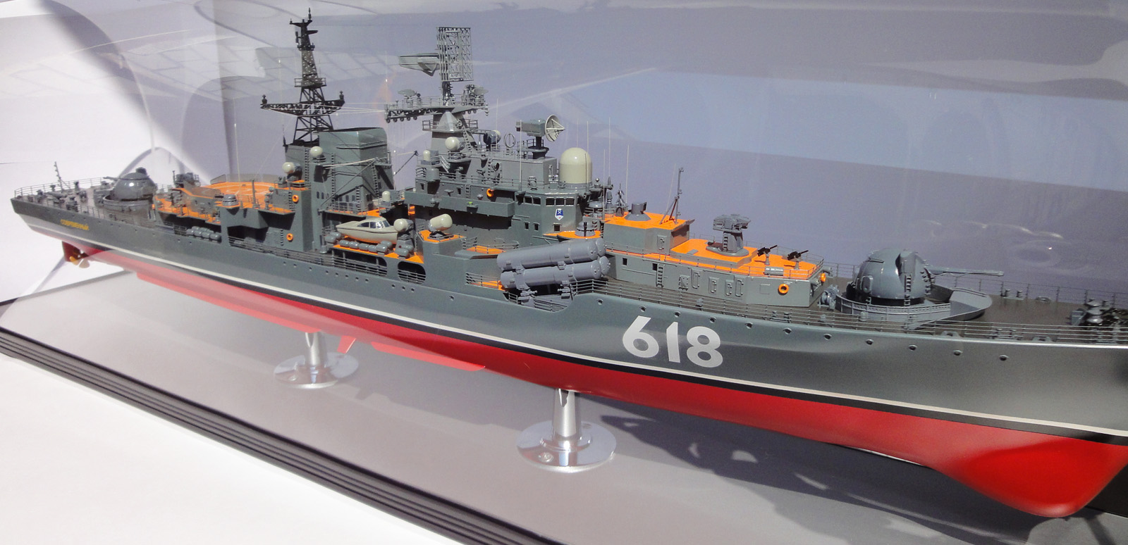 Эскадренный миноносец "Современный" — Каропка.ру — стендовые модели ...