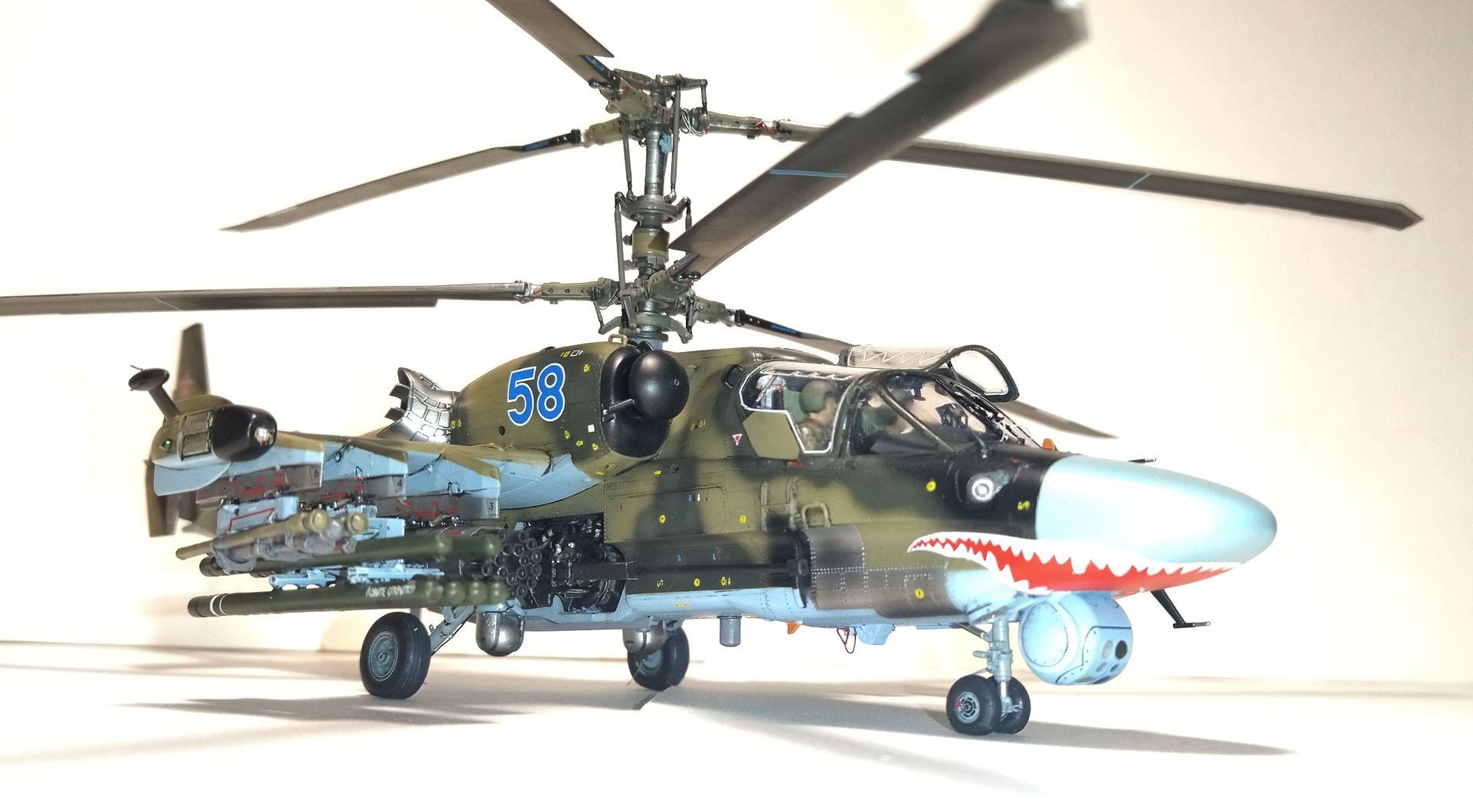 Ка-52 «Аллигатор» 1/48 (Звезда) — Каропка.ру — стендовые модели ...