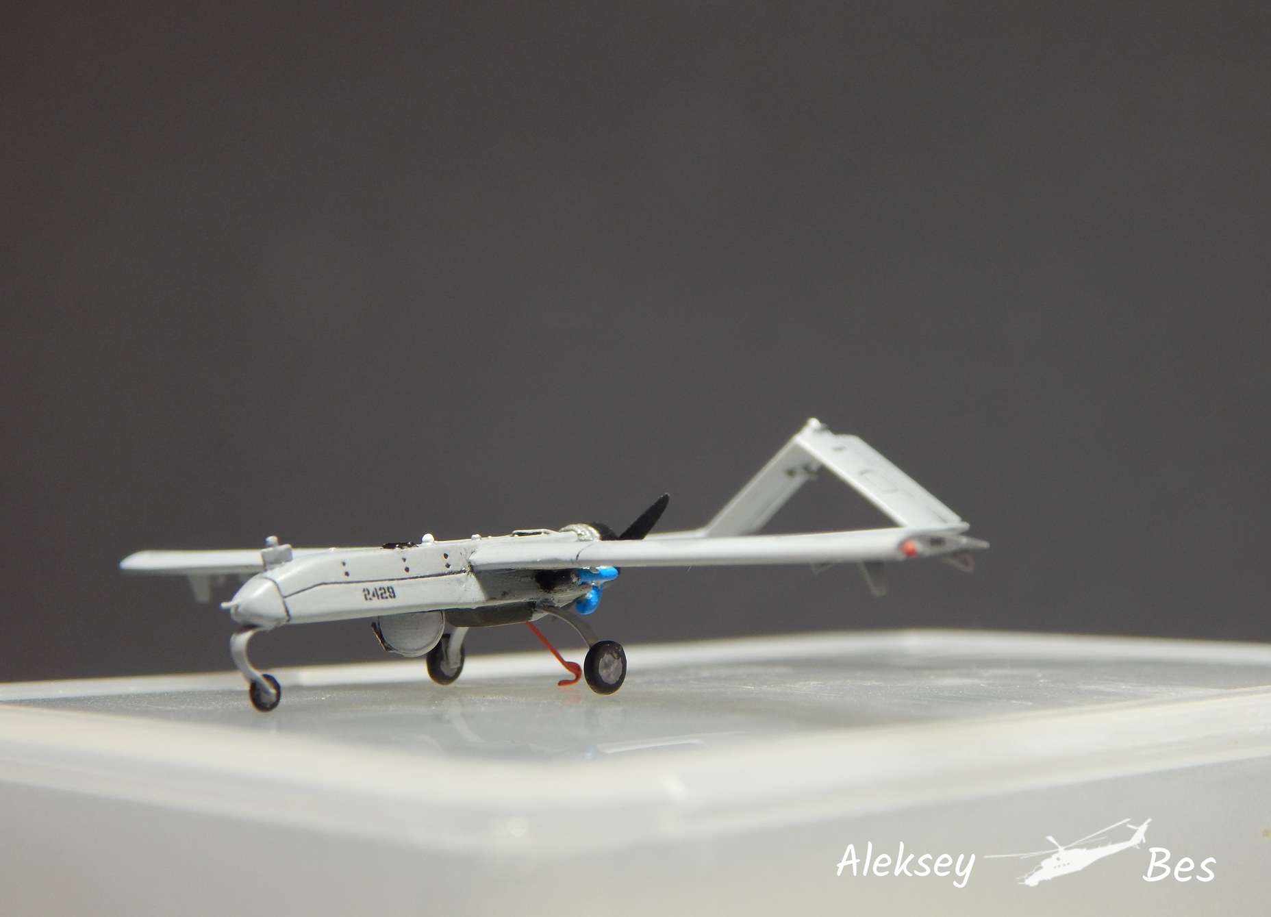 ДПЛА RQ-7B Shadow — Каропка.ру — стендовые модели, военная миниатюра