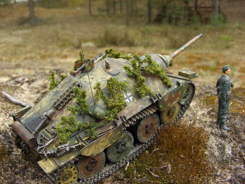 "Охотник в засаде"