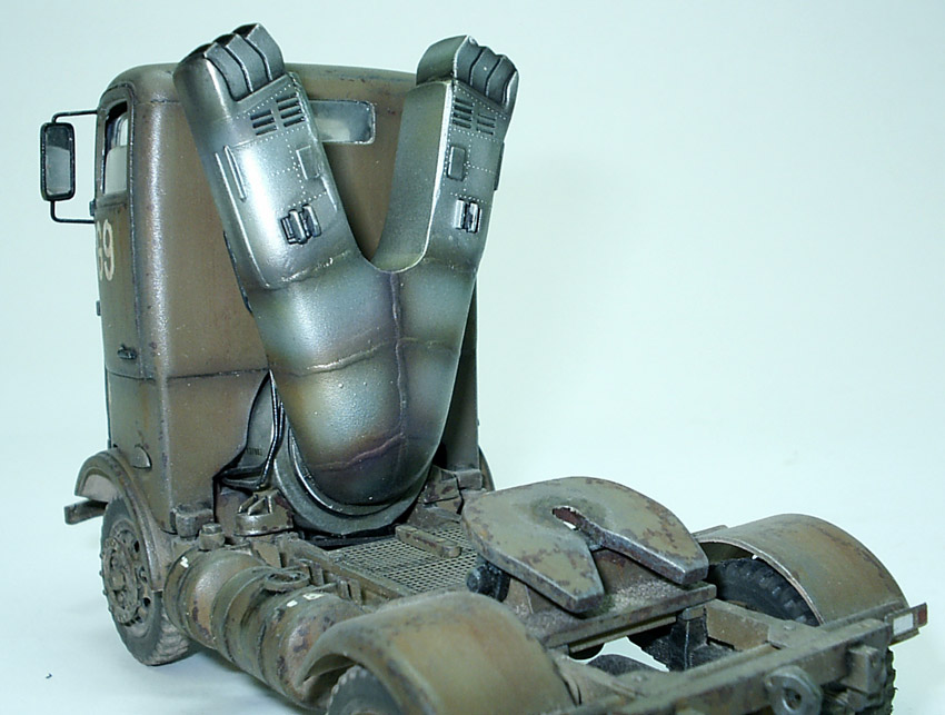 Тягач-ракетовоз