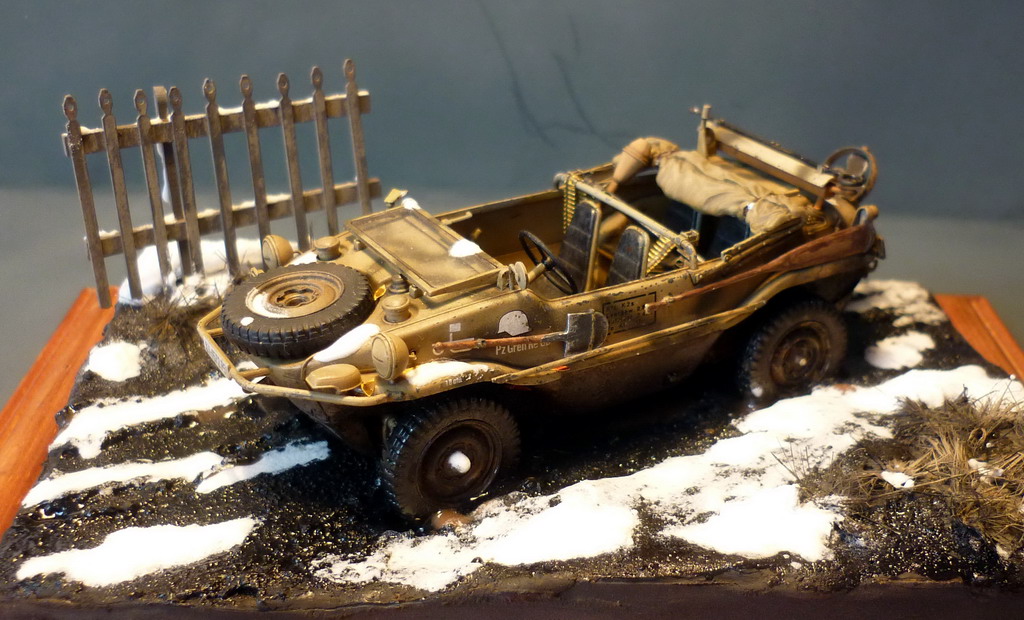 Schwimmwagen type 166