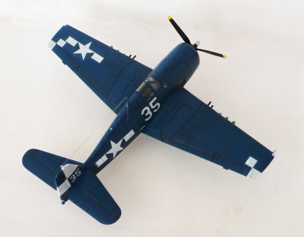 F6F-5 Hellcat