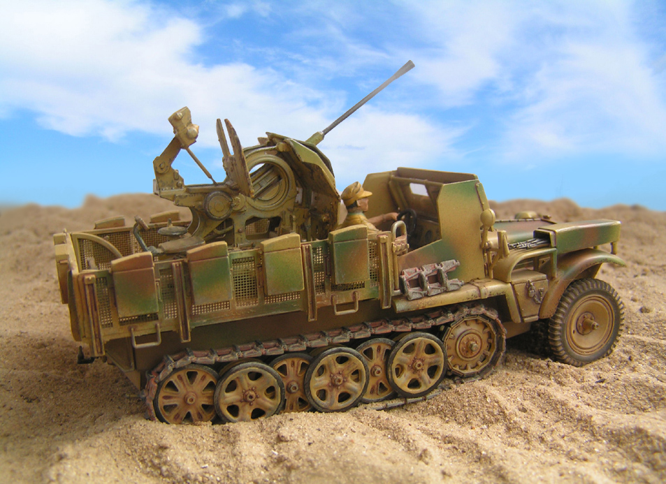 Demag D7 Sdkfz 10/5 2cm Flak 38
