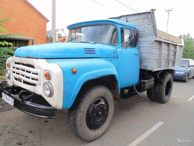 Сборная модель автомобиля ЗиЛ-130 ММЗ-4502 AVD в масштабе 1:43