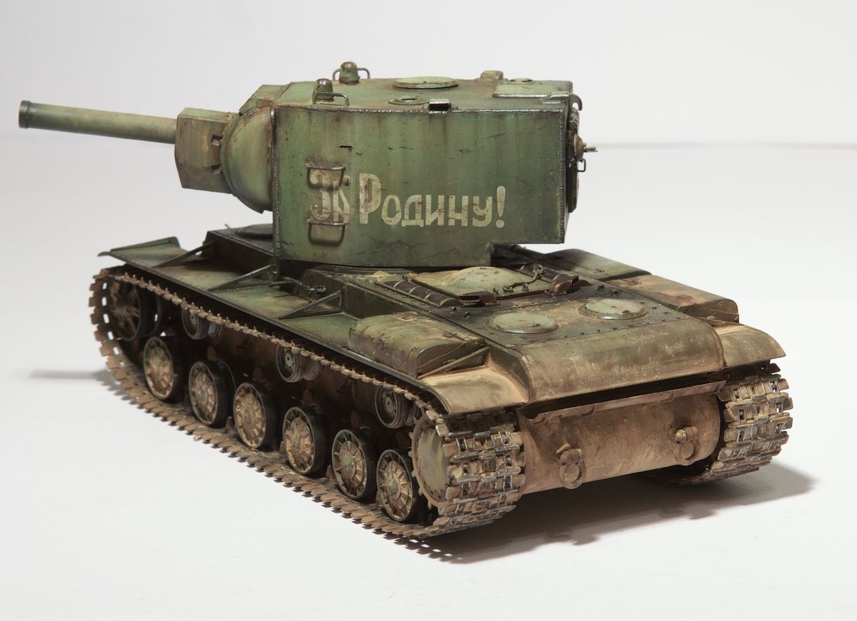 КВ-2 — Каропка.ру — стендовые модели, военная миниатюра