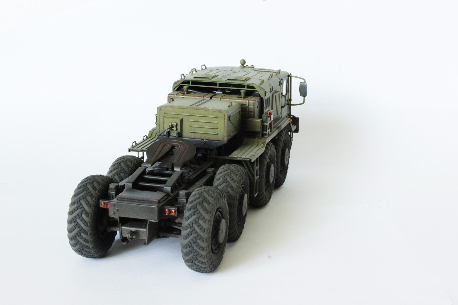 МАЗ-537 — Каропка.ру — стендовые модели, военная миниатюра