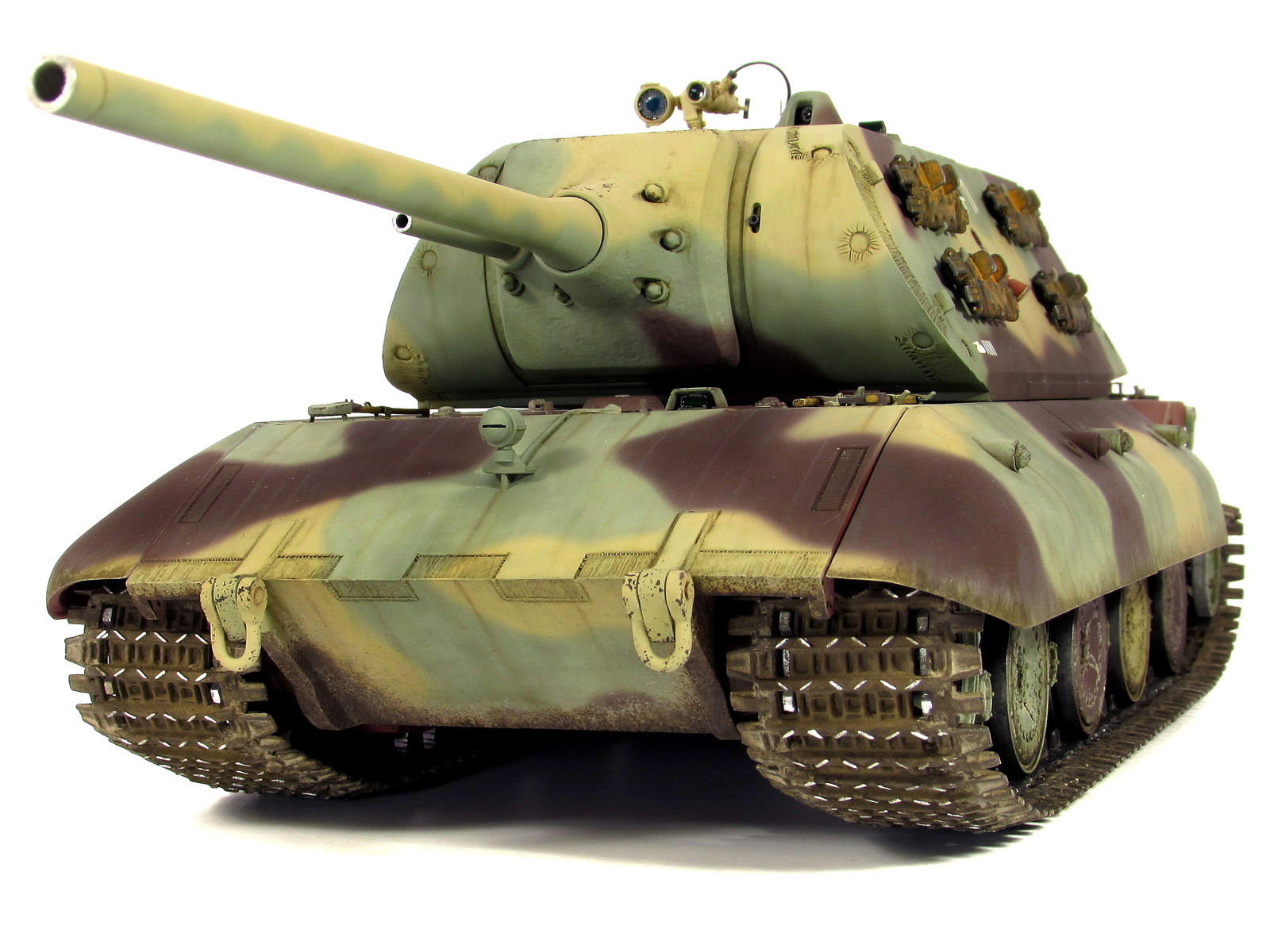 Е-100 — Каропка.ру — стендовые модели, военная миниатюра