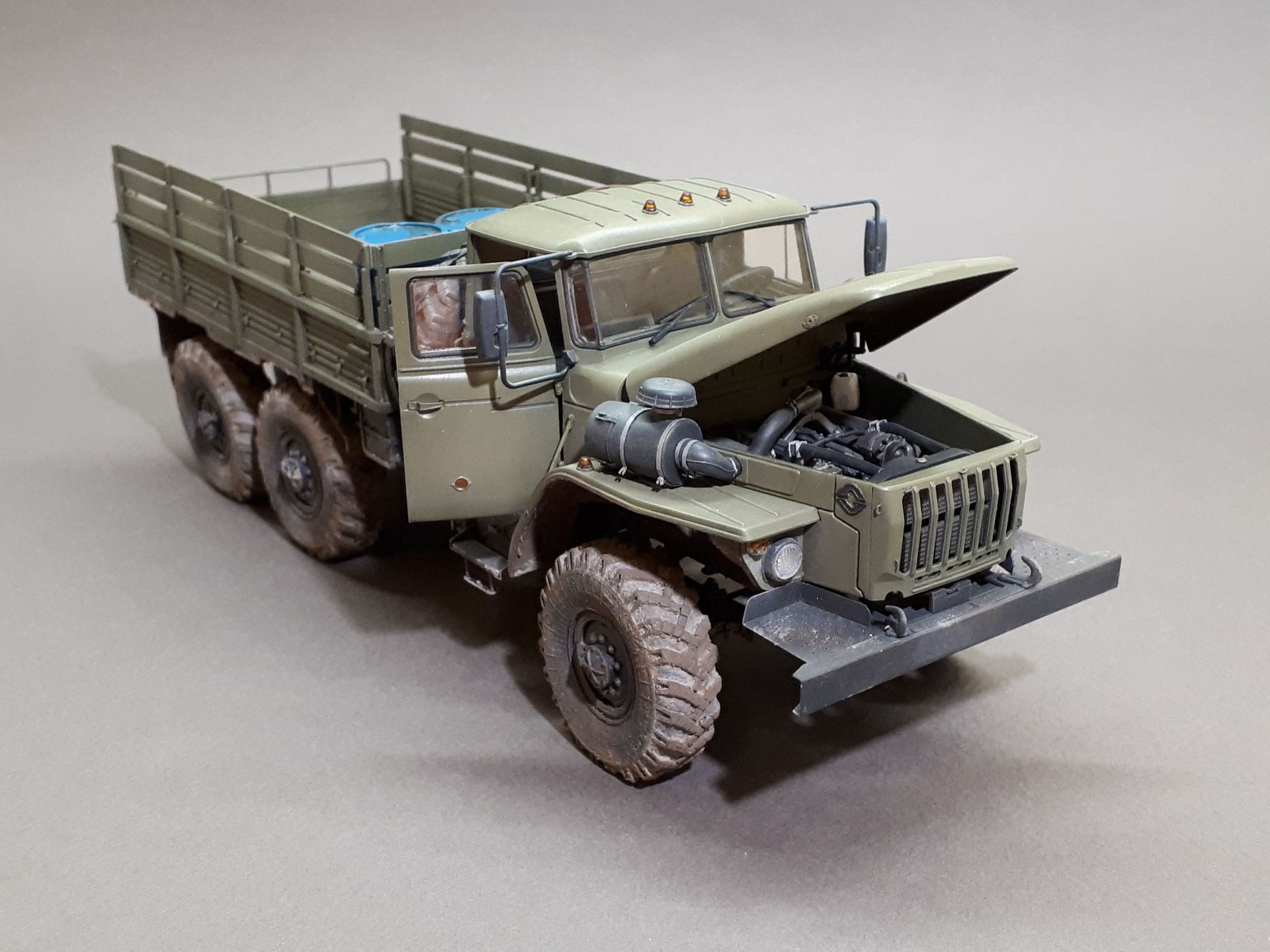 Урал 4320 — Каропка.ру — стендовые модели, военная миниатюра
