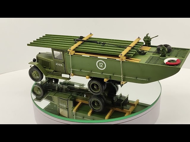 Автомобиль ЗиС-5В с носовым полупонтоном тяжелого понтонно-мостового парка ТМП 1942 года