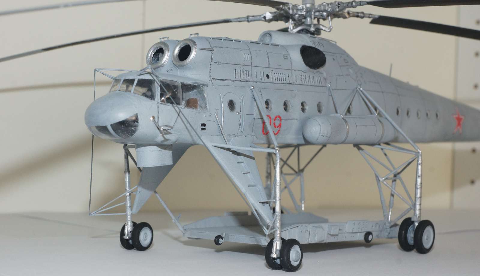 Ми-10 — Каропка.ру — стендовые модели, военная миниатюра