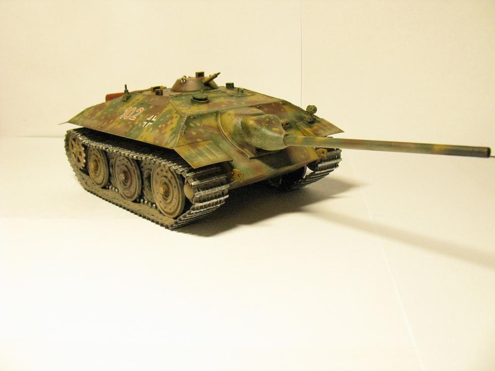 Trumpeter 1:35 E-25