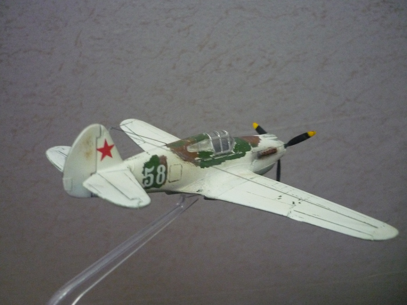 Curtiss P-40 Tomahawk