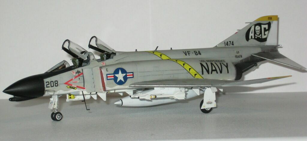 F-4B"Phantom II" VF-84"JollyRogers"