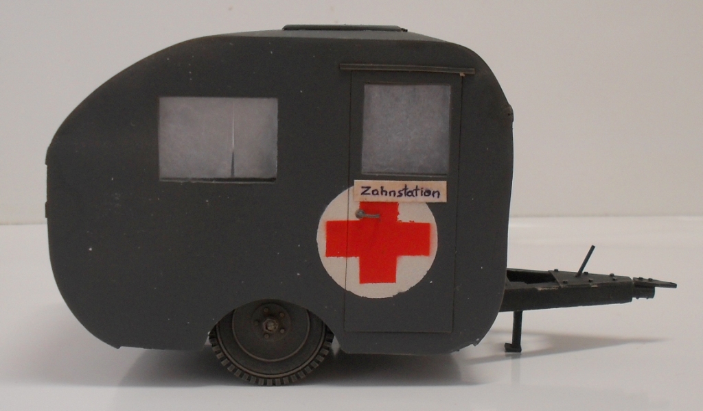 Opel Admiral ambulance & trailer zahnstation