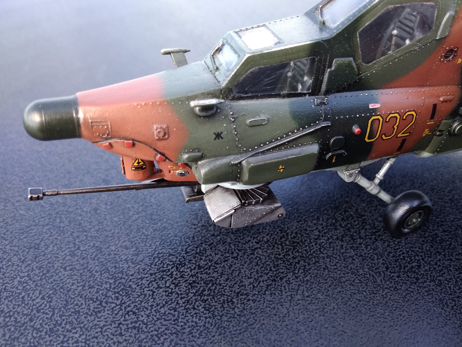 Ми-28А — Каропка.ру — стендовые модели, военная миниатюра