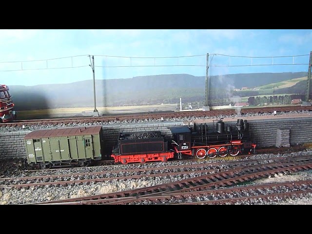 Паровоз "Ов" от Модимио.