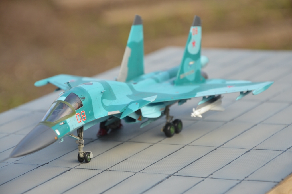 Су-34 — Каропка.ру — стендовые модели, военная миниатюра