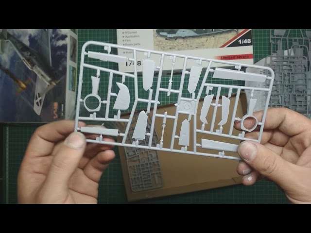 Обзор Messerschmitt Bf-109 B от Dora Wings и AMG