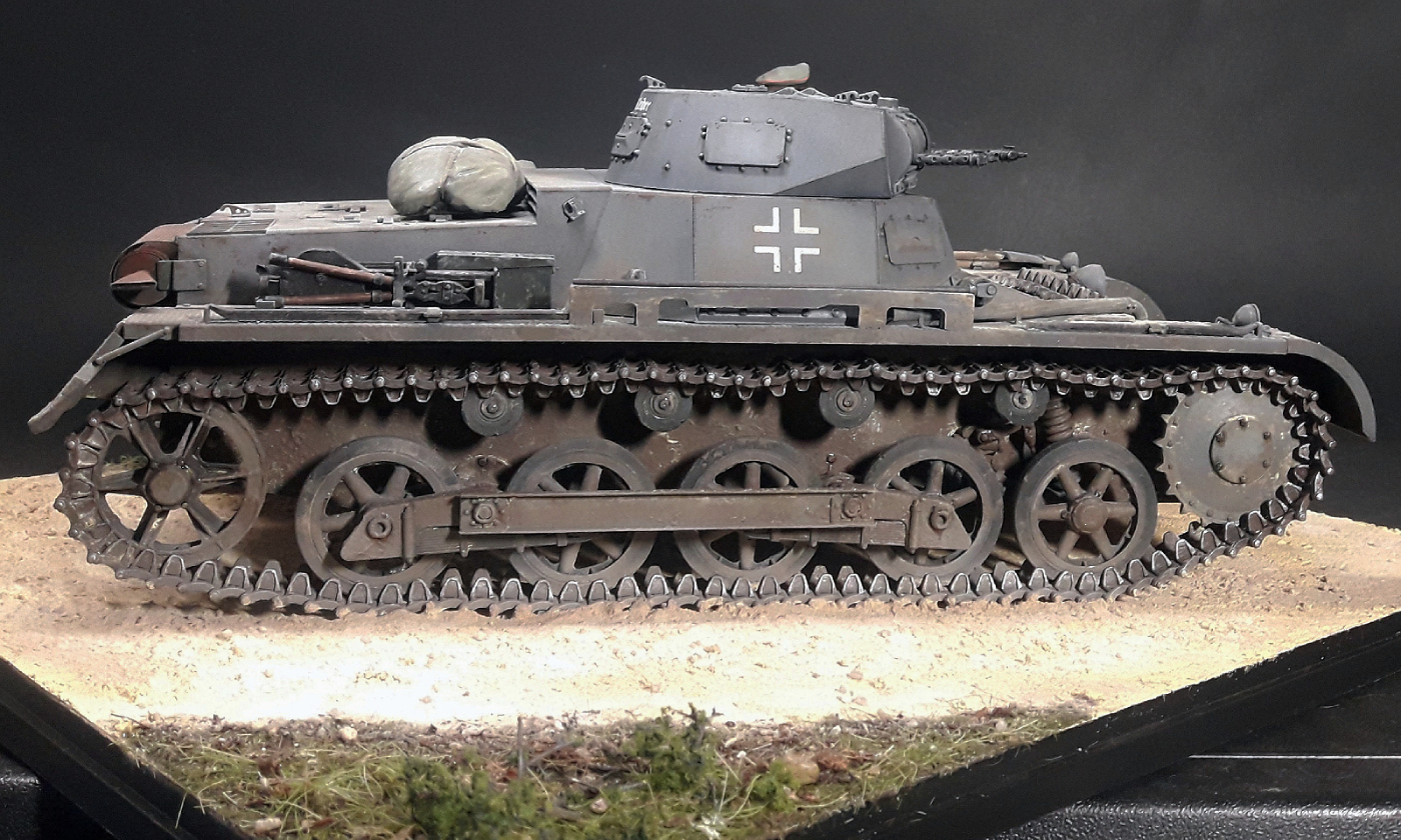 Panzer I Ausf.B 1/16 — Каропка.ру — стендовые модели, военная миниатюра