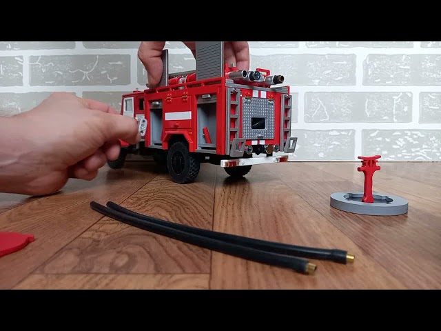 Видеообзор модели пожарной автоцистерны на базе Урала