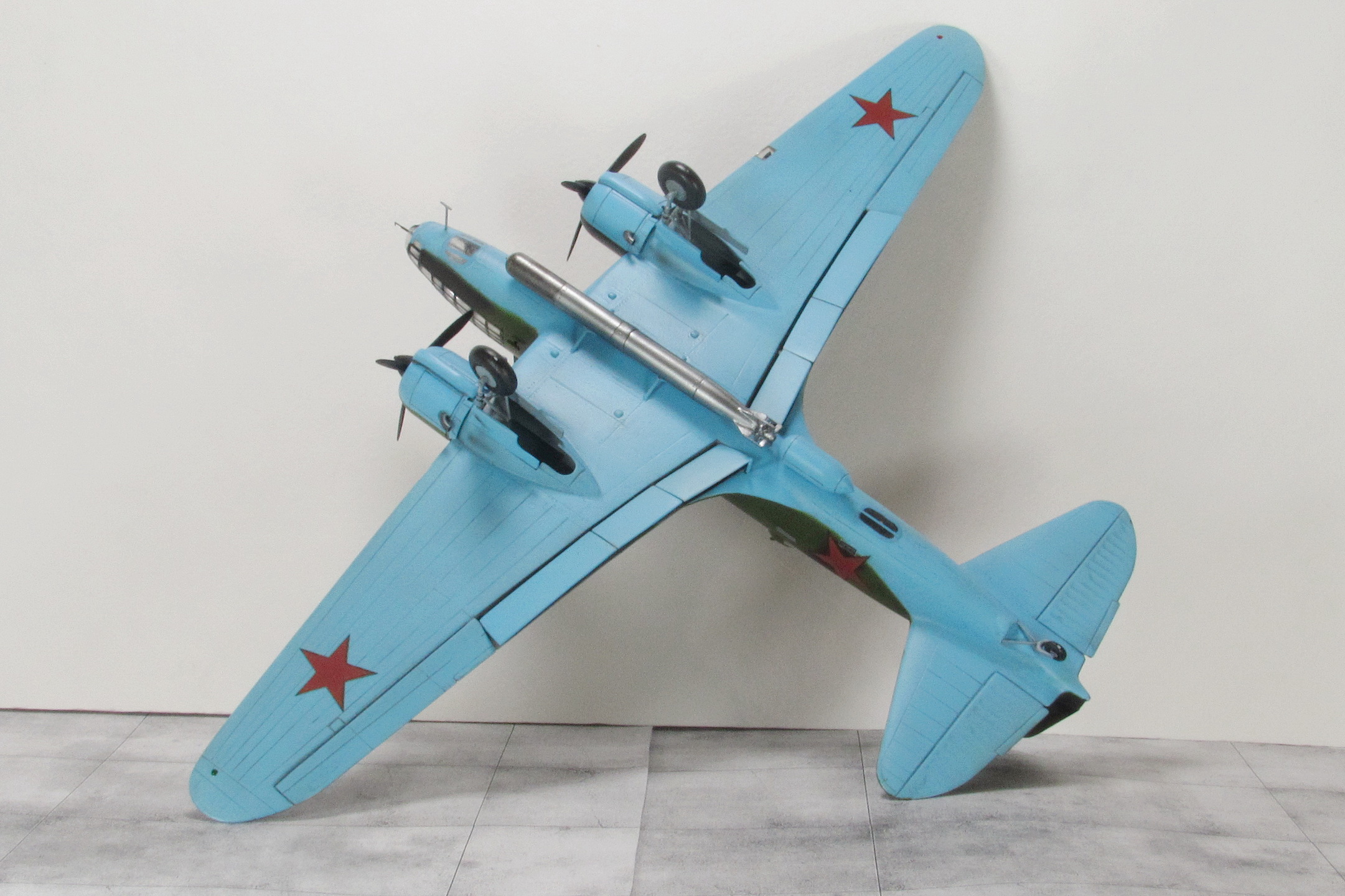 Ил-4Т — Каропка.ру — стендовые модели, военная миниатюра